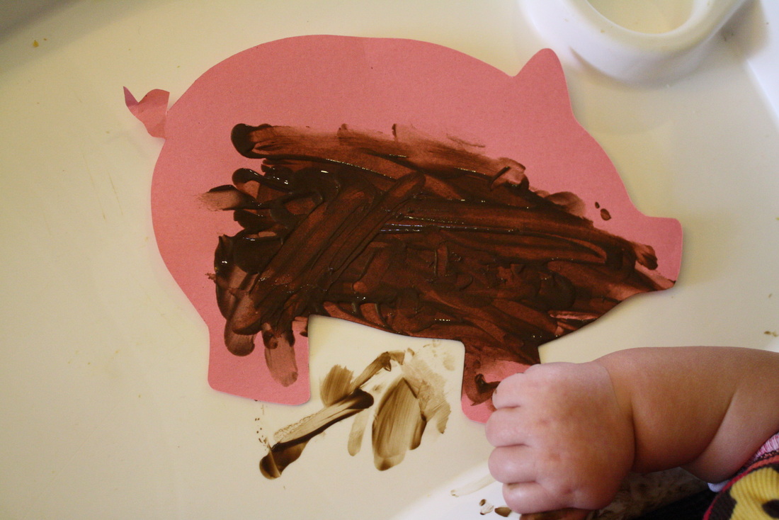 Fingerpainting muddy pigs